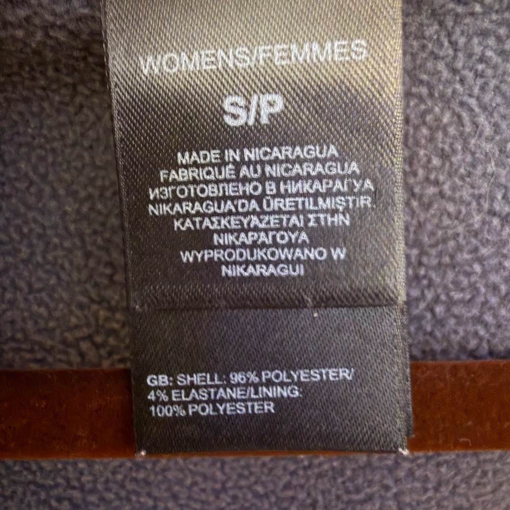 The North Face Women’s Softshell Waterproof Jacket – Size S/P - Picture 10 of 10